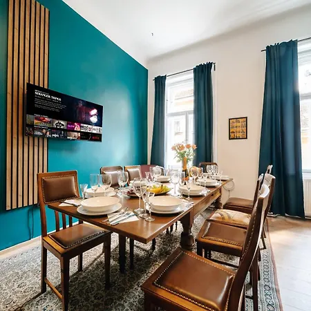 Bohemia Grand By Wagnerstays 4* פראג