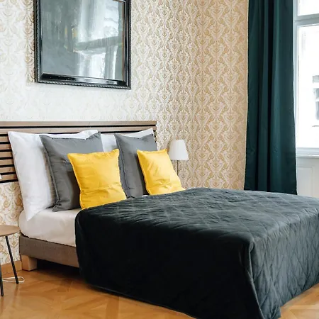 Bohemia Grand By Wagnerstays 4*