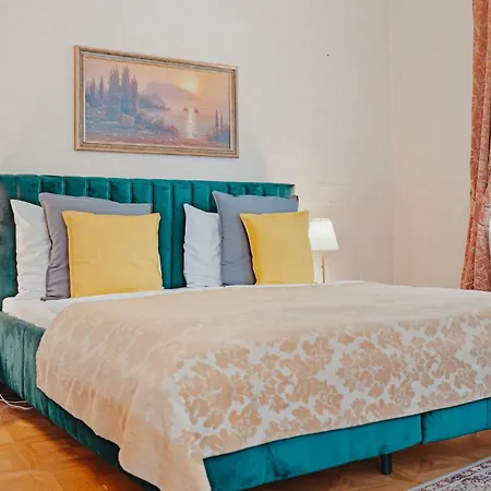 Bohemia Grand By Wagnerstays